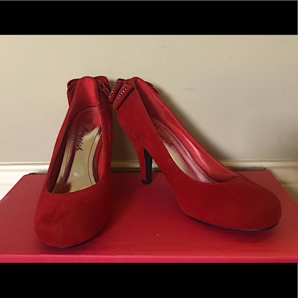 Aourish - Red Bow Suede Heels